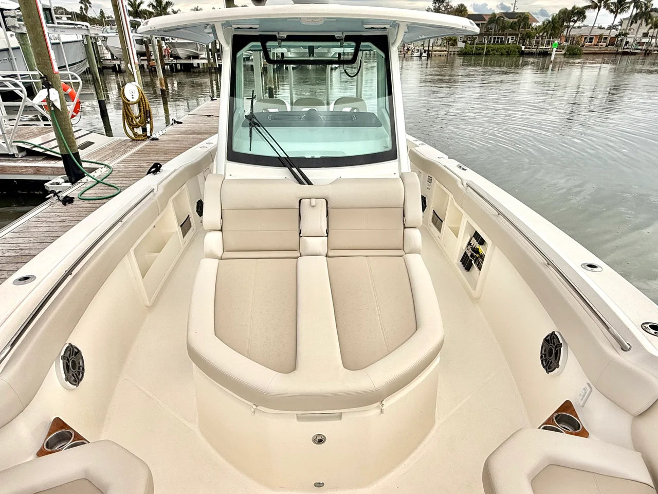2026 Boston Whaler 360 Outrage 36.0 feet, St Petersburg, FL #36