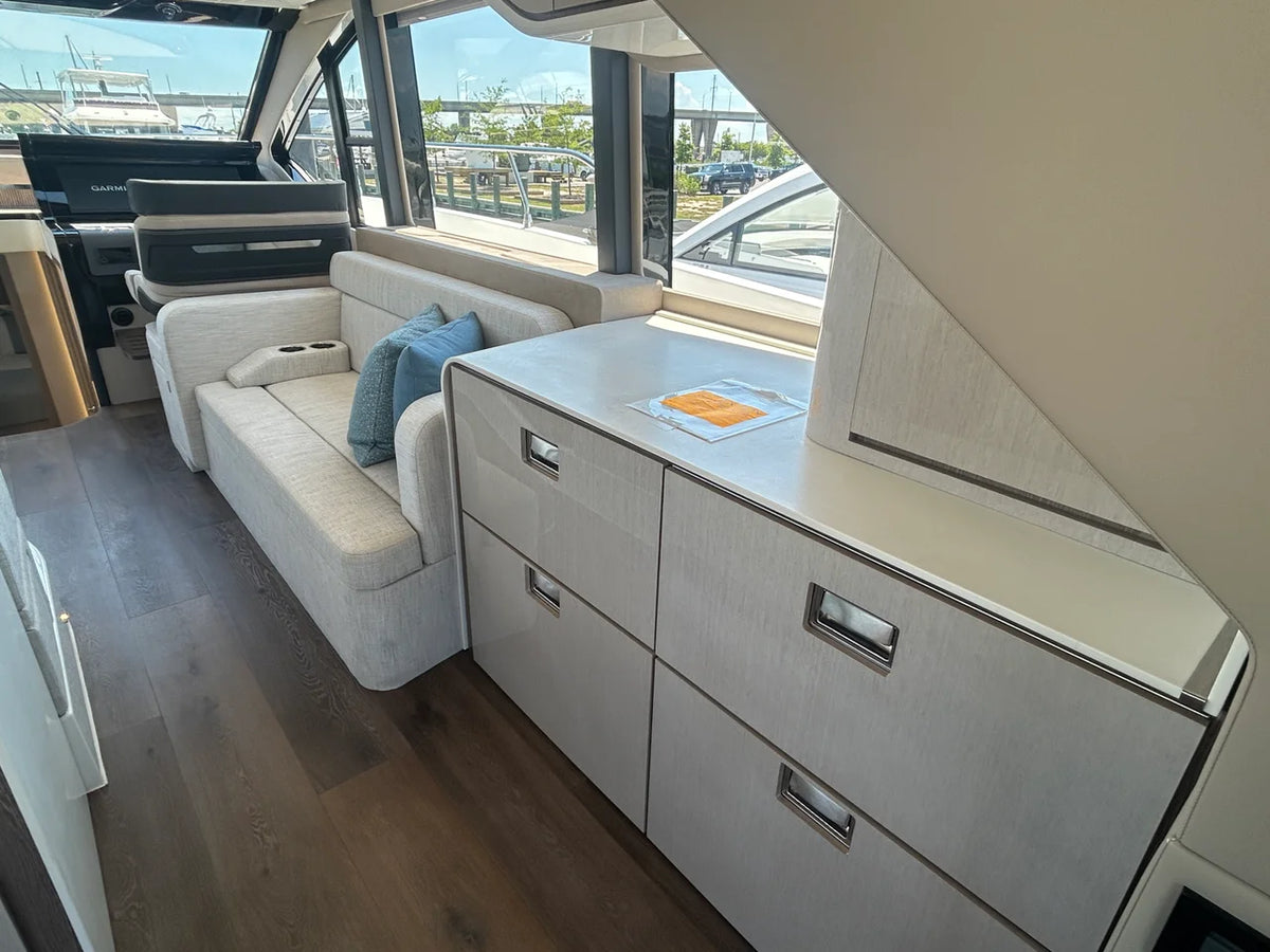 2026 Cruisers Yachts 57 FLY 57.0 feet, Grasonville, MD #29