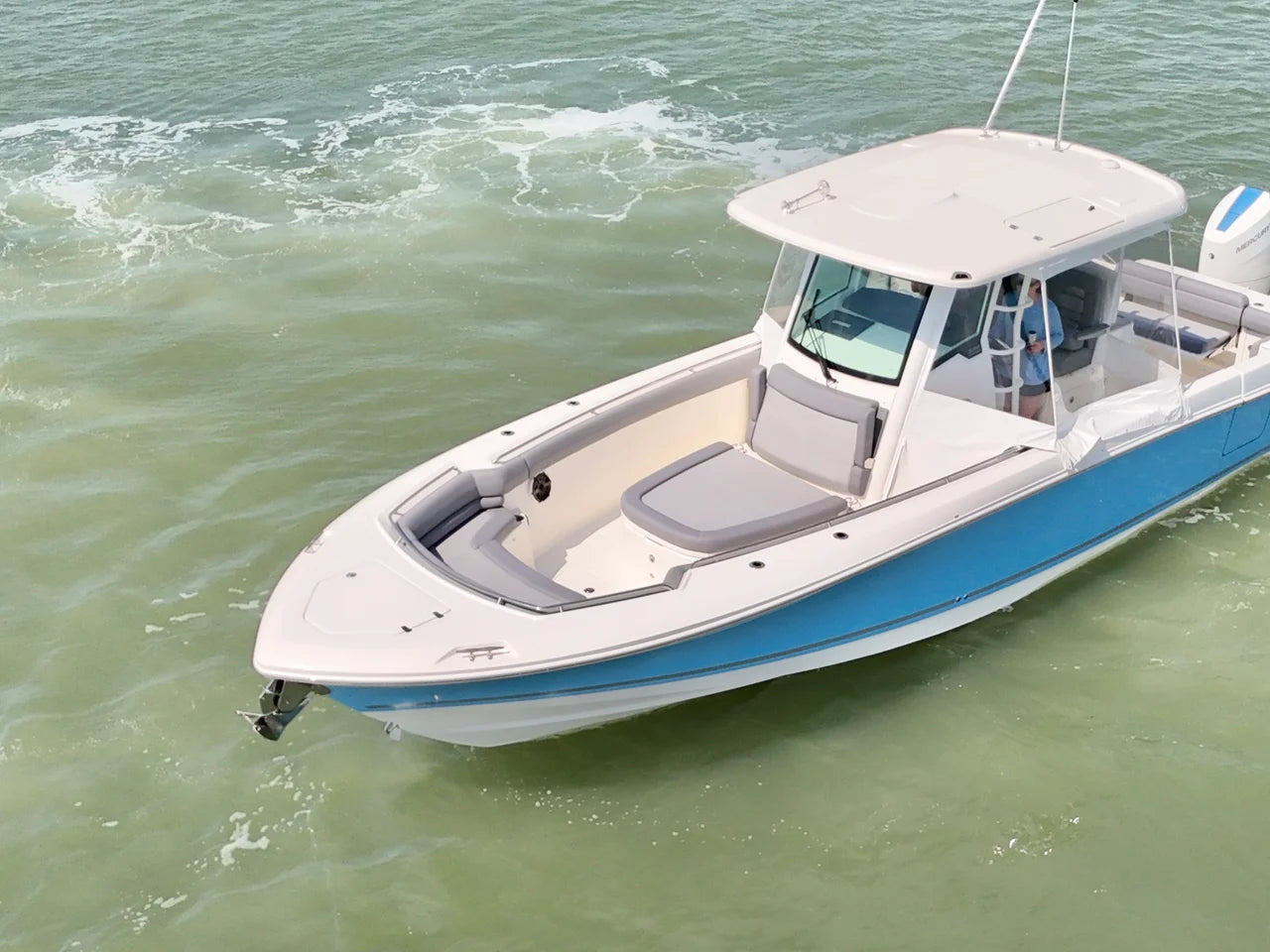 2026 Boston Whaler 330 Outrage 33.0 feet, St Petersburg, FL #14