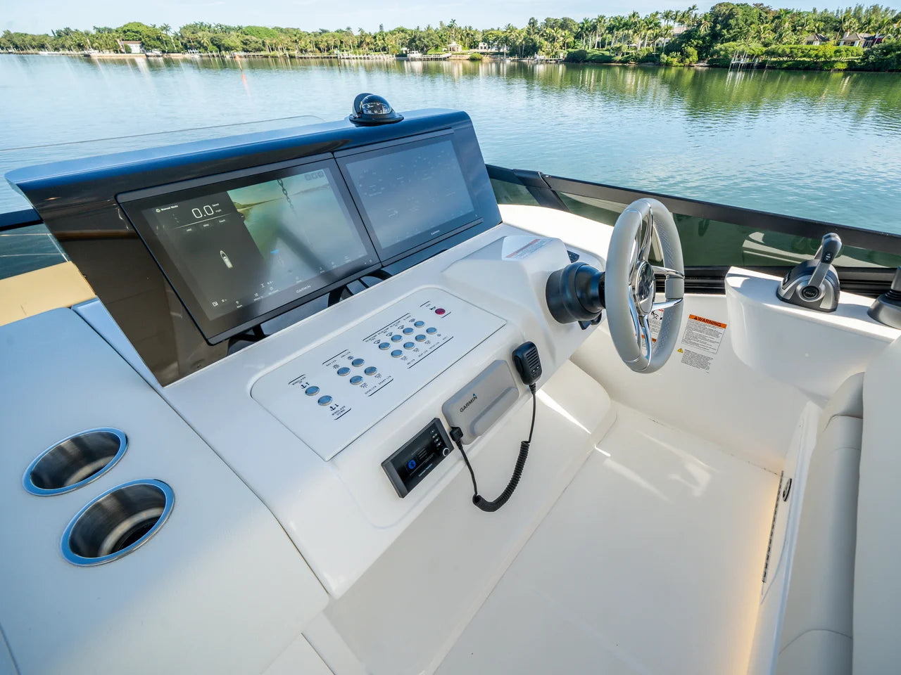 2026 Cruisers Yachts 57 FLY 57.0 feet, Jupiter, Florida #24