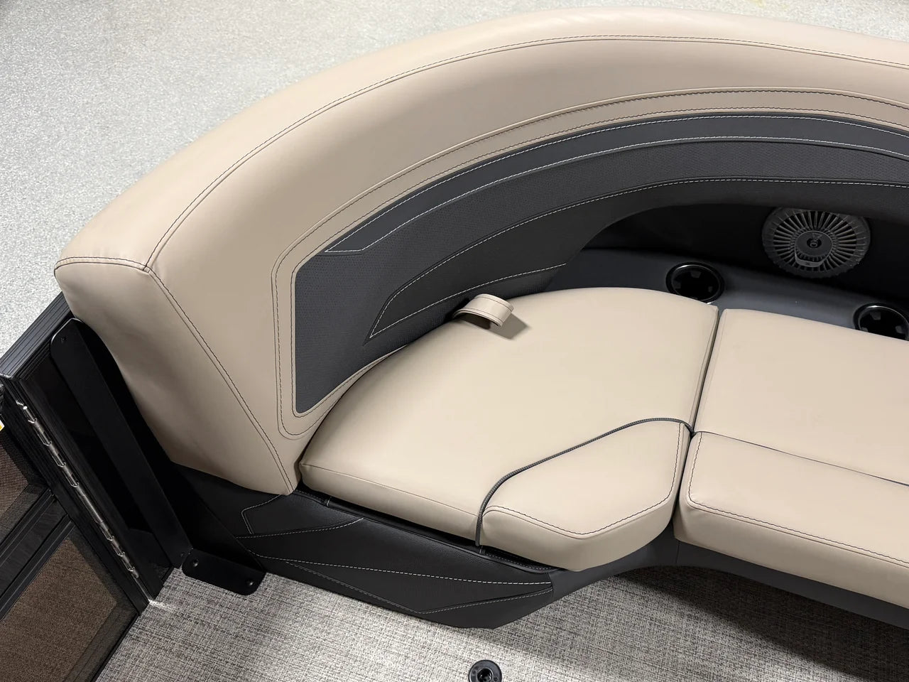 2027 Barletta CABRIO22QC 22.0 feet, Nisswa, Minnesota #11