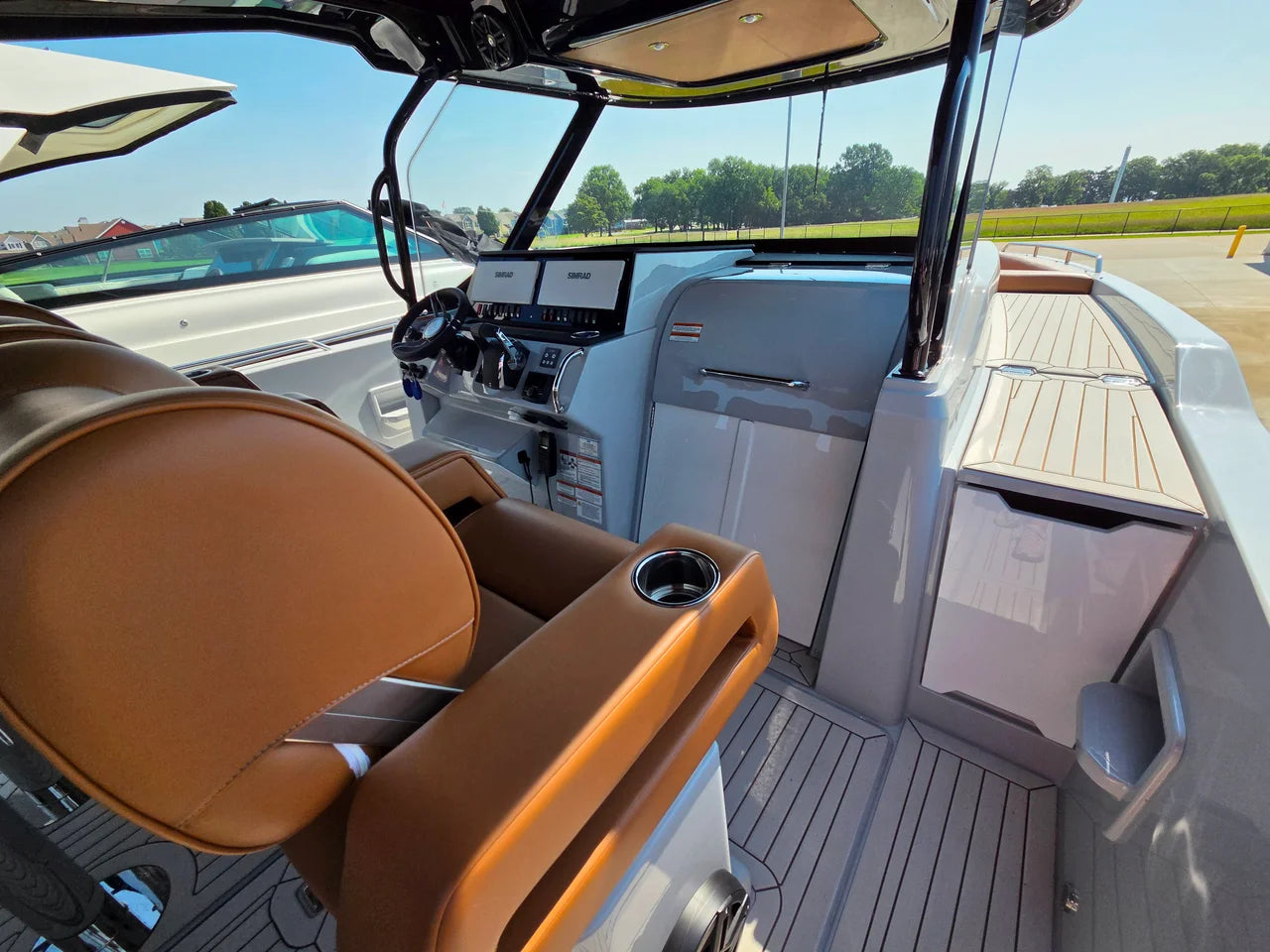 2027 Cruisers Yachts 38 VTR 38.0 feet, Monkey Island, OK #21