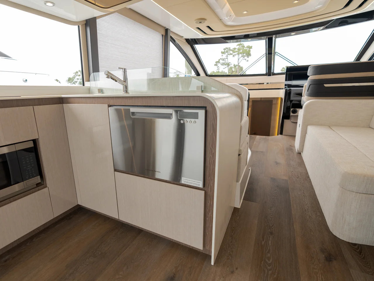 2026 Cruisers Yachts 57 FLY 57.0 feet, Panama City, FL #49