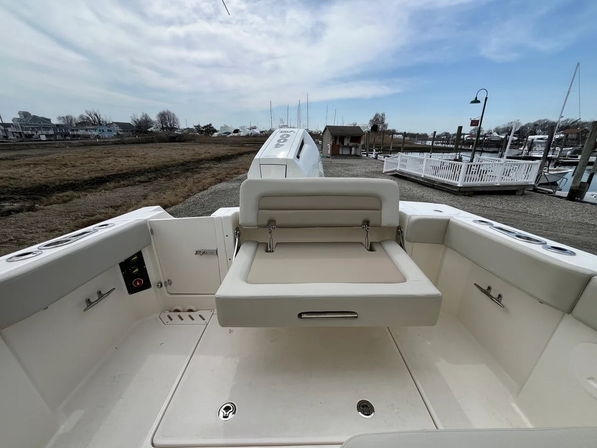 2026 Boston Whaler 240 Vantage 24.0 feet, Westbrook, Connecticut #7