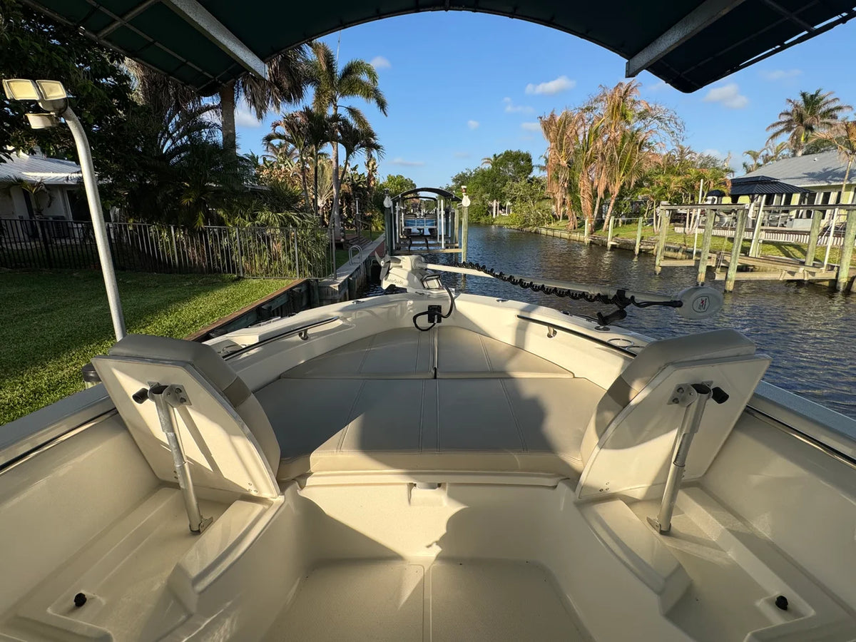 2024 Boston Whaler 250 DAUNTLESS 25.0 feet, Stuart, Florida #35