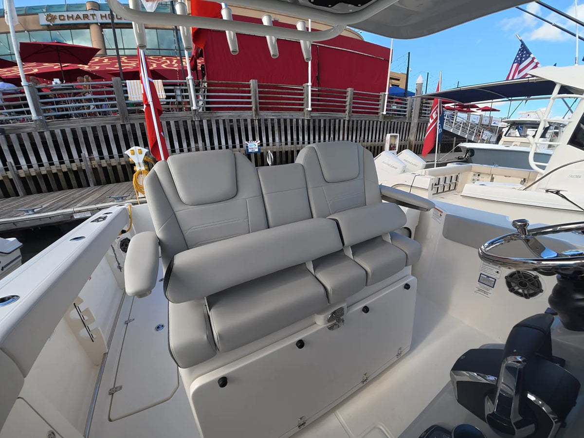 2027 Boston Whaler 330 Outrage 33.0 feet, Ocean View, NJ #16