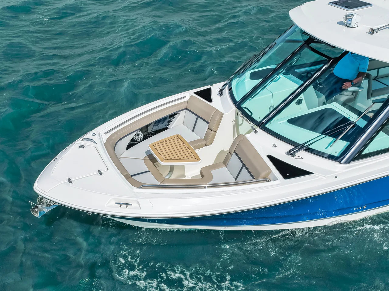 2026 Boston Whaler 330 Vantage 33.0 feet, Clearwater, Florida #9