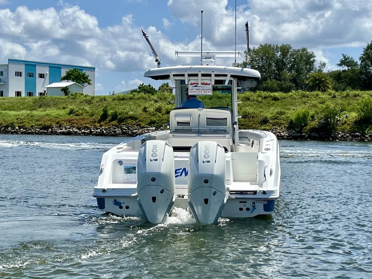 2023 Boston Whaler 330 OUTRAGE 33.0 feet, Venice, Florida #6