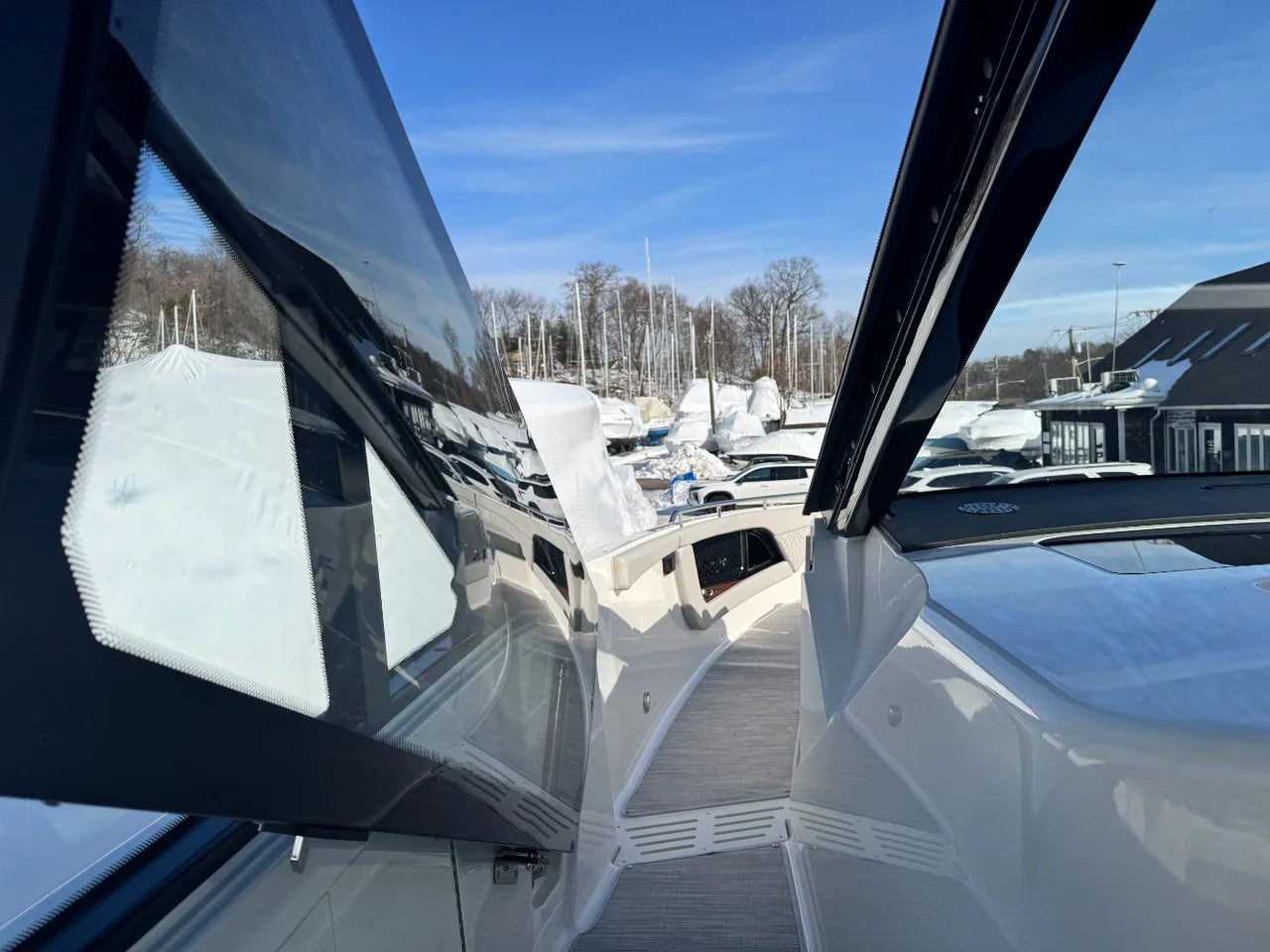 2026 Sea Ray Sundancer 370 Outboard 37.0 feet, Huntington, NY #32