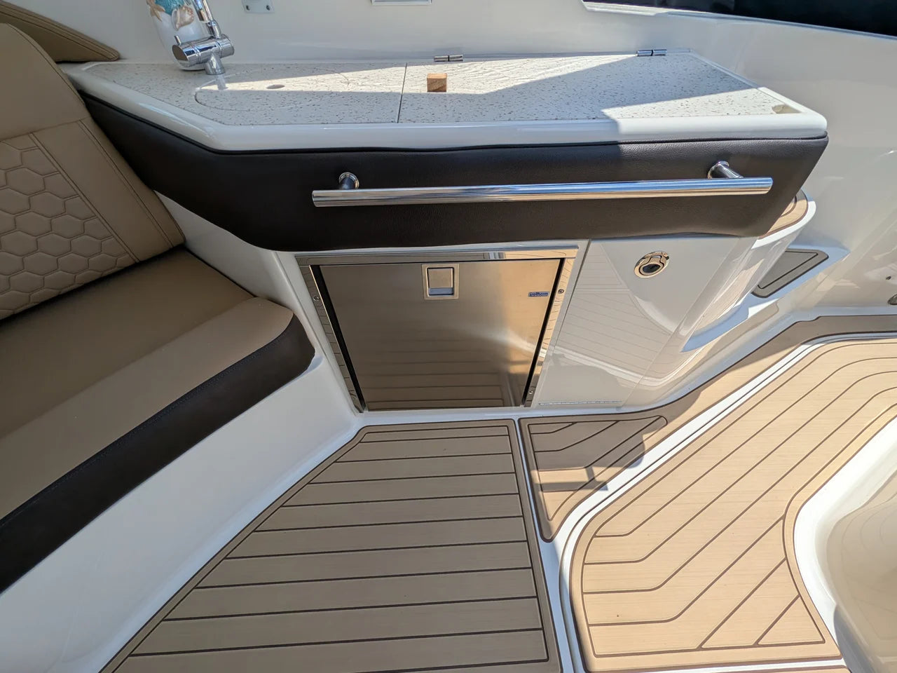 2019 Sea Ray 320 SUNDANCER 32.0 feet, Chesapeake City, MD #14