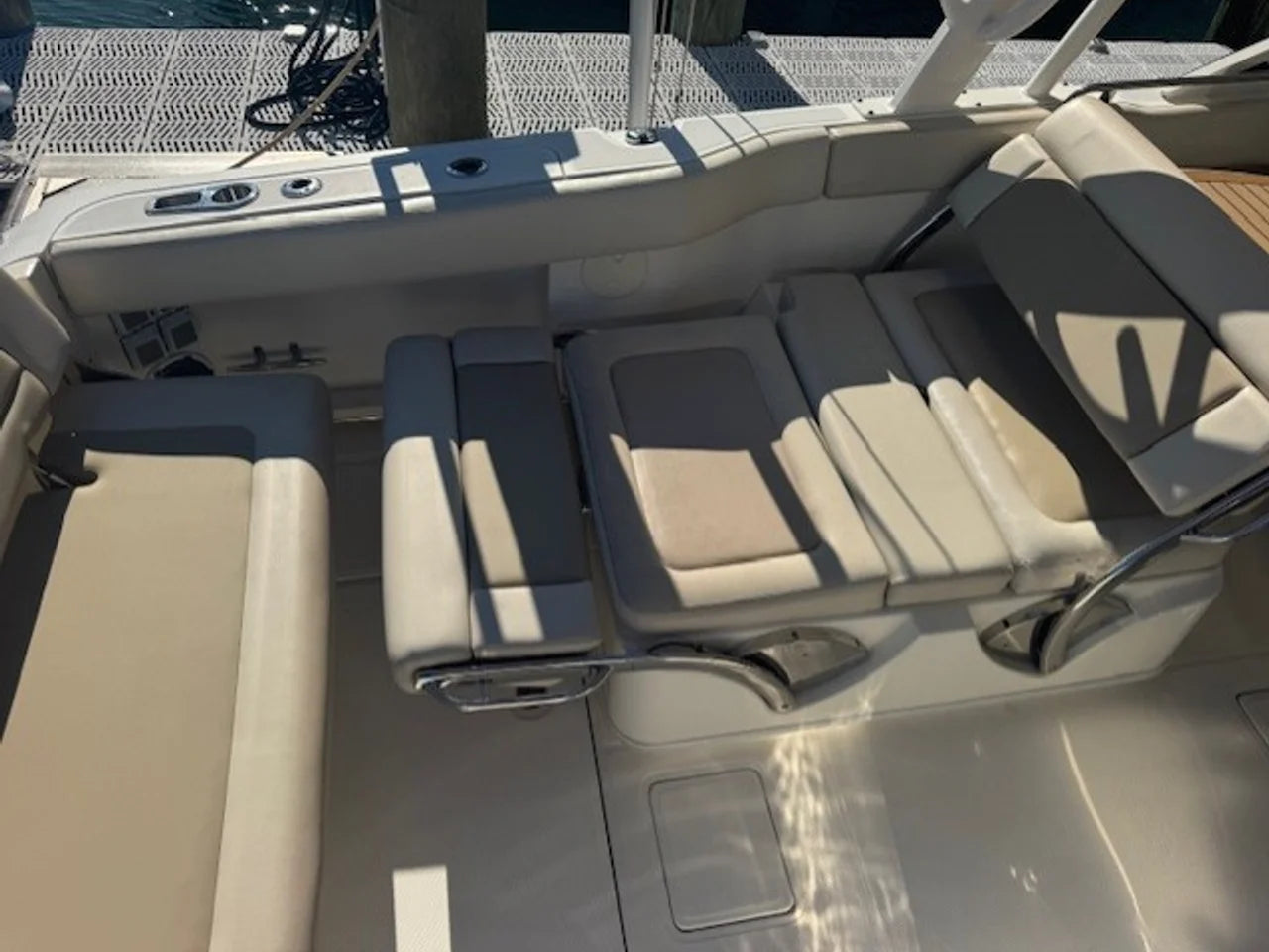 2016 Boston Whaler 320 VANTAGE 32.0 feet, Miami, FL #29