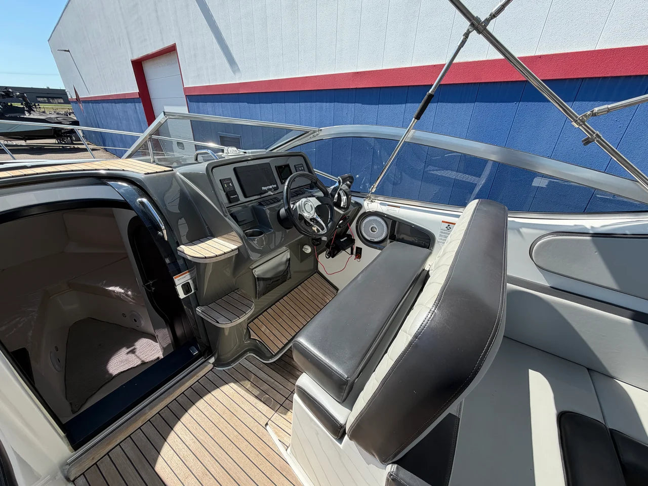 2020 Schaefer 303 30.0 feet, Excelsior, Minnesota #25