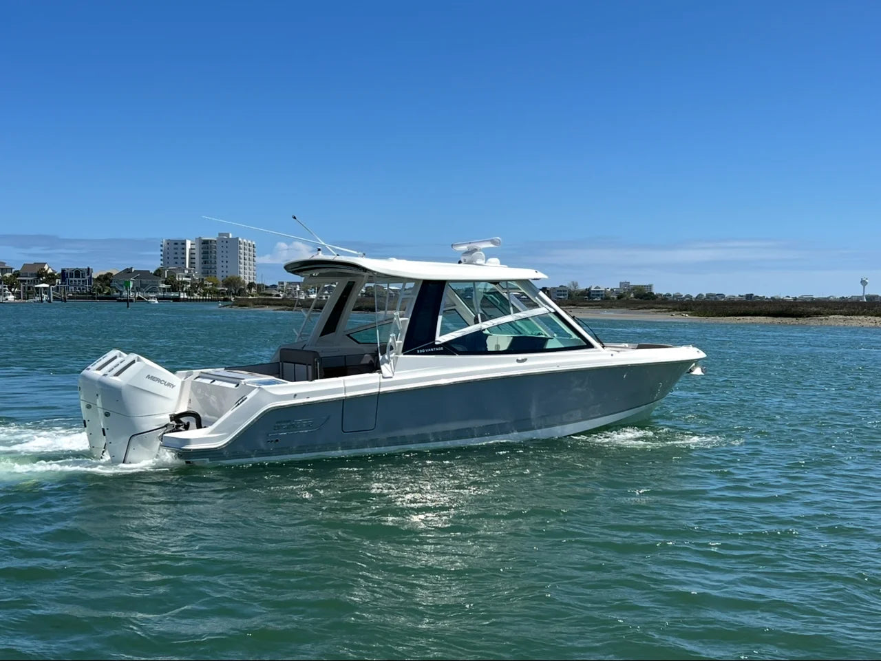 2026 Boston Whaler 330 Vantage 33.0 feet, Wrightsville Beach, North Carolina #3