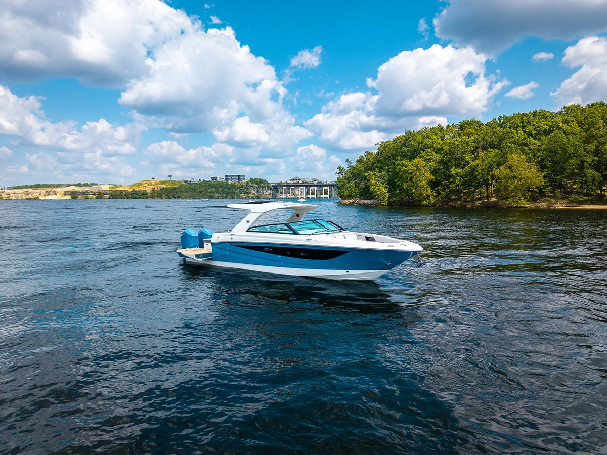 2027 Cruisers Yachts 42 GLS 42.0 feet, Lake Ozark, MO #10