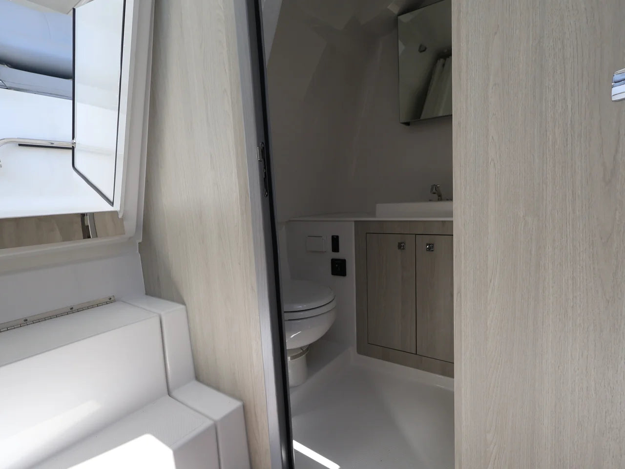 2026 Cruisers Yachts 38 VTR 38.0 feet, Naples, Florida #43