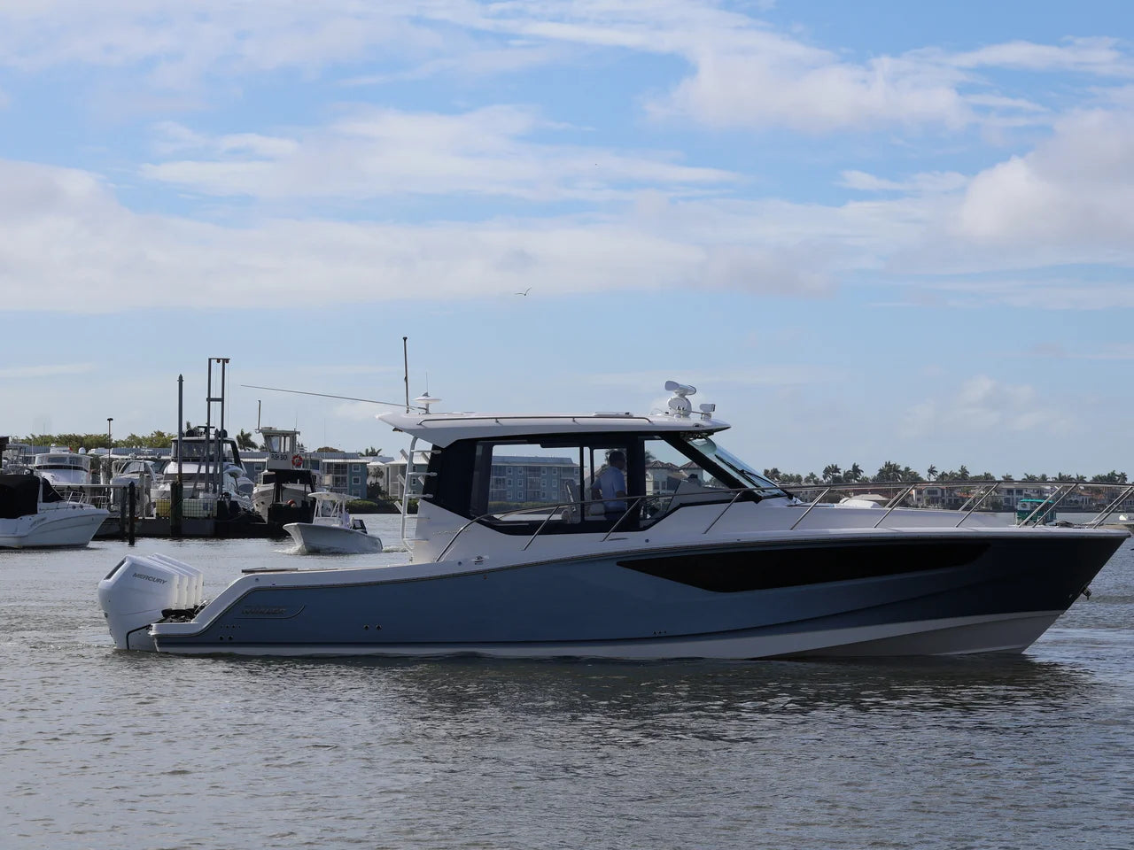 2026 Boston Whaler 405 Conquest 40.0 feet, Naples, Florida #7