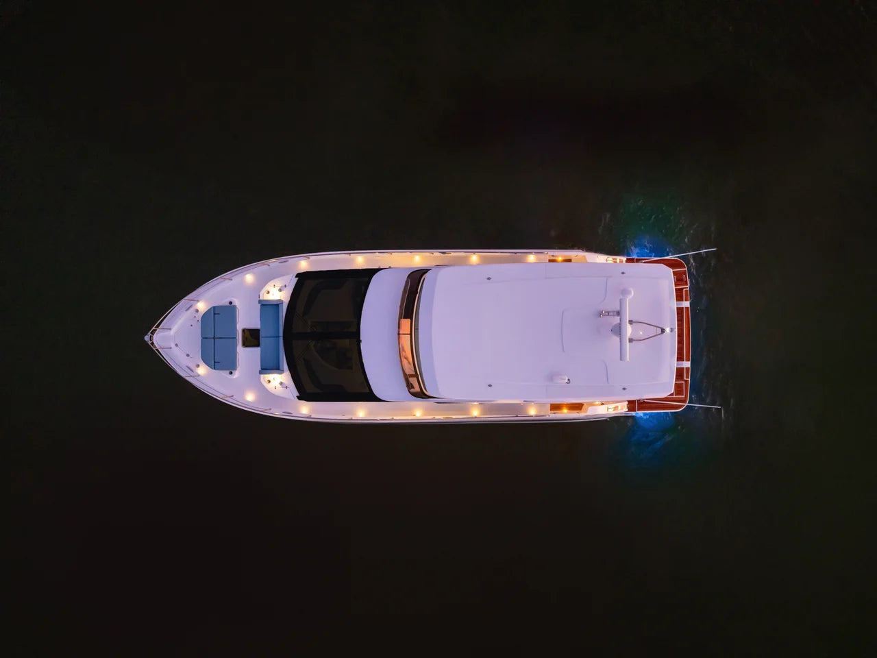 2026 Cruisers Yachts 50 FLY 50.0 feet, Inuvik, Northwest Territories #10