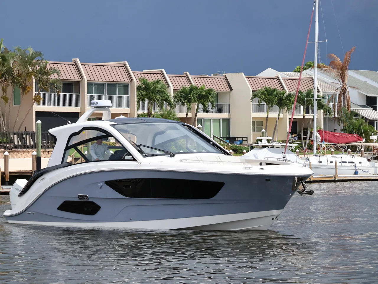 2026 Sea Ray Sundancer 370 Outboard 37.0 feet, Naples, Florida #24