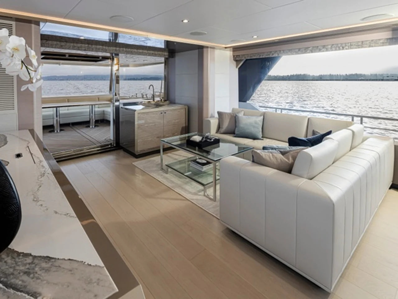 2027 Ocean Alexander 27R 93.0 feet, Pompano Beach, FL #66