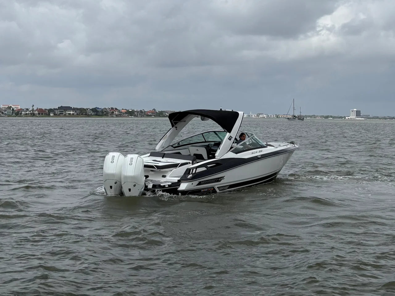 2019 Monterey 305 SS 31.0 feet, Seabrook, TX #11