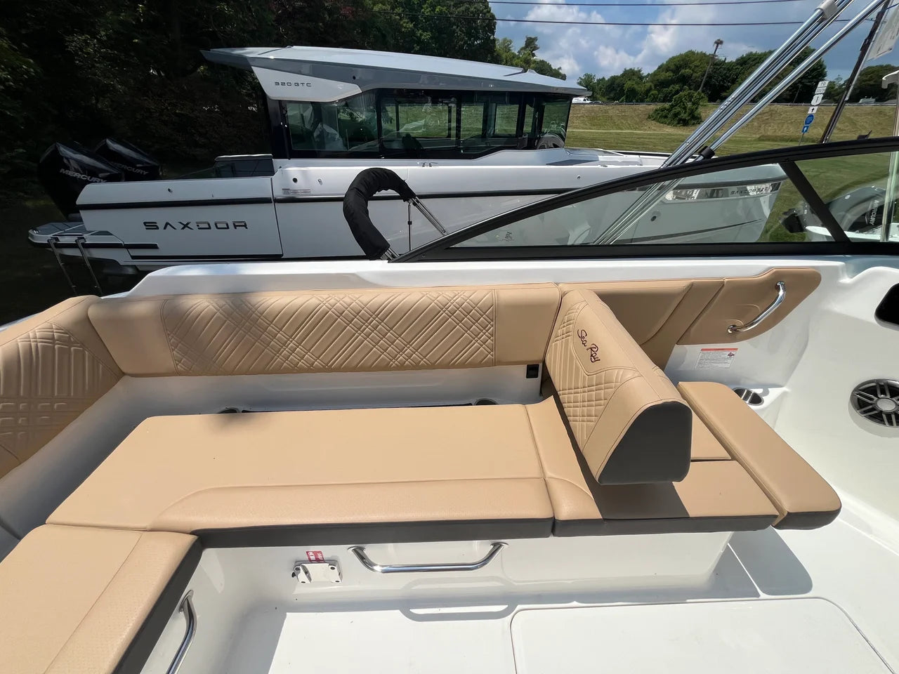 2026 Sea Ray SDX 250 Outboard 25.0 feet, Wakefield, RI #10