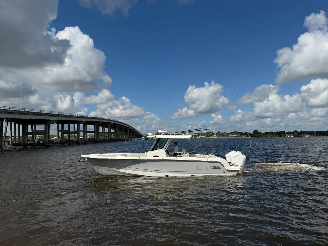 2026 Boston Whaler 330 Outrage 33.0 feet, Stuart, Florida #3