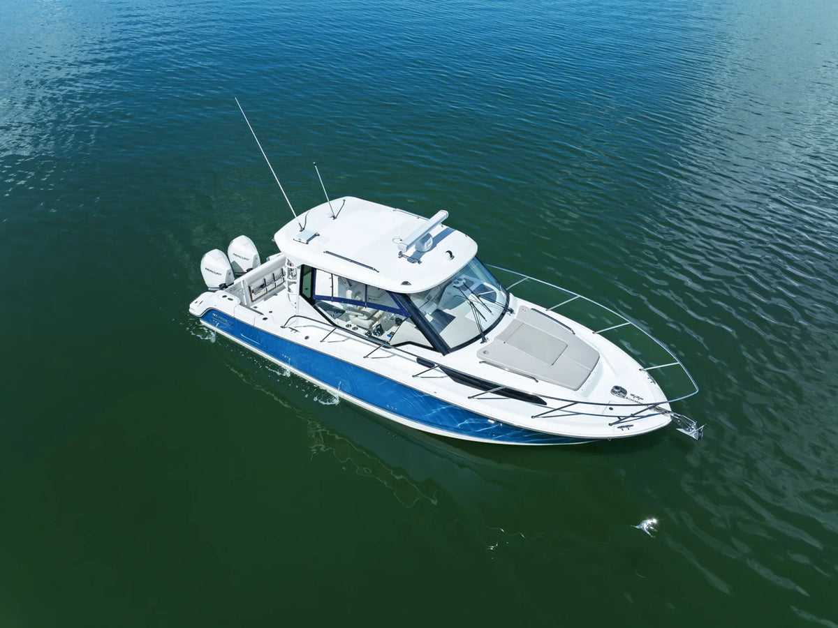 2023 Boston Whaler 325 CONQUEST 32.0 feet, St Petersburg, FL #7