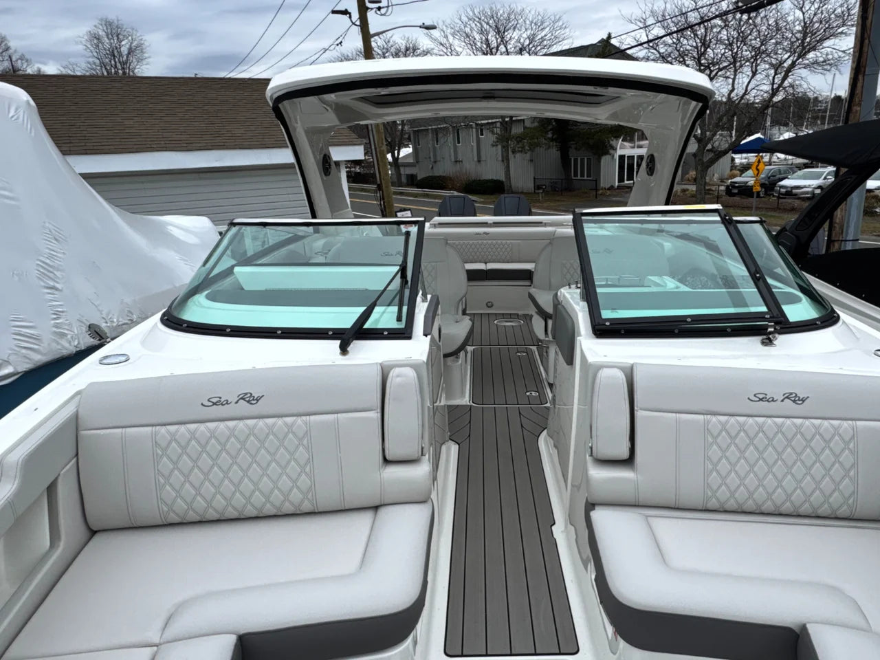 2026 Sea Ray SLX 310 Outboard 31.0 feet, Huntington, NY #48