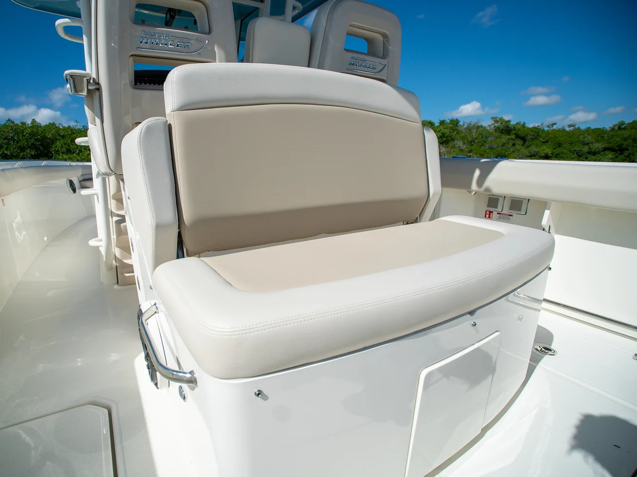 2026 Boston Whaler 330 Outrage 33.0 feet, Fort Myers, FL #10