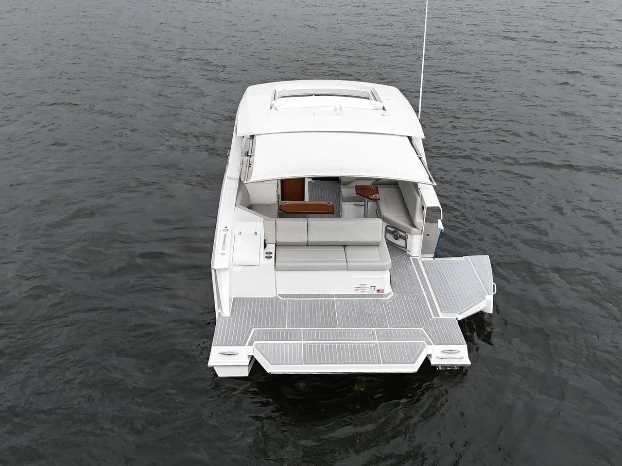 2026 Cruisers Yachts 38 GLS 37.0 feet, Lake Ozark, MO #11