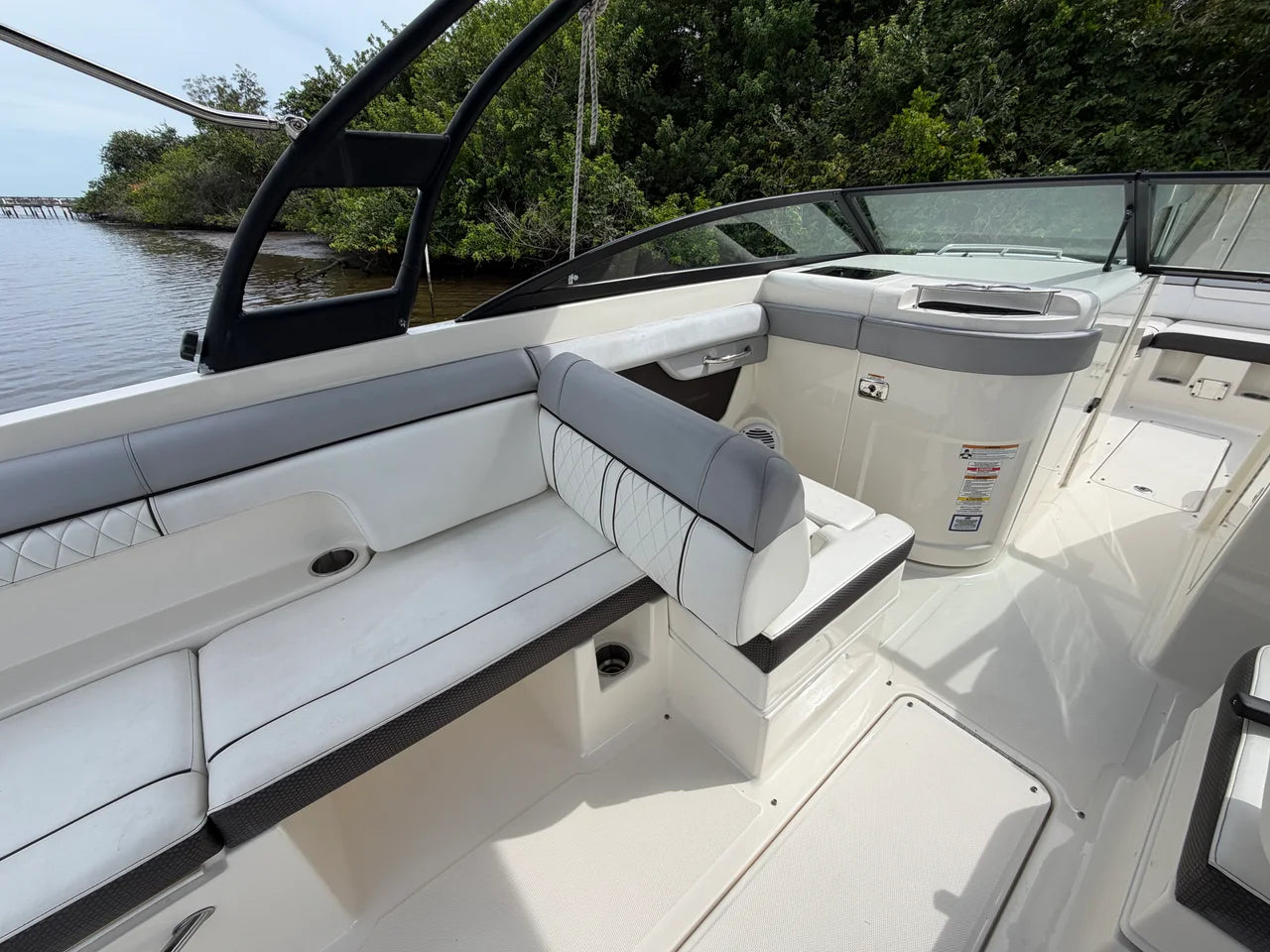 2017 Sea Ray SDX 290 OB 29.0 feet, Stuart, Florida #19