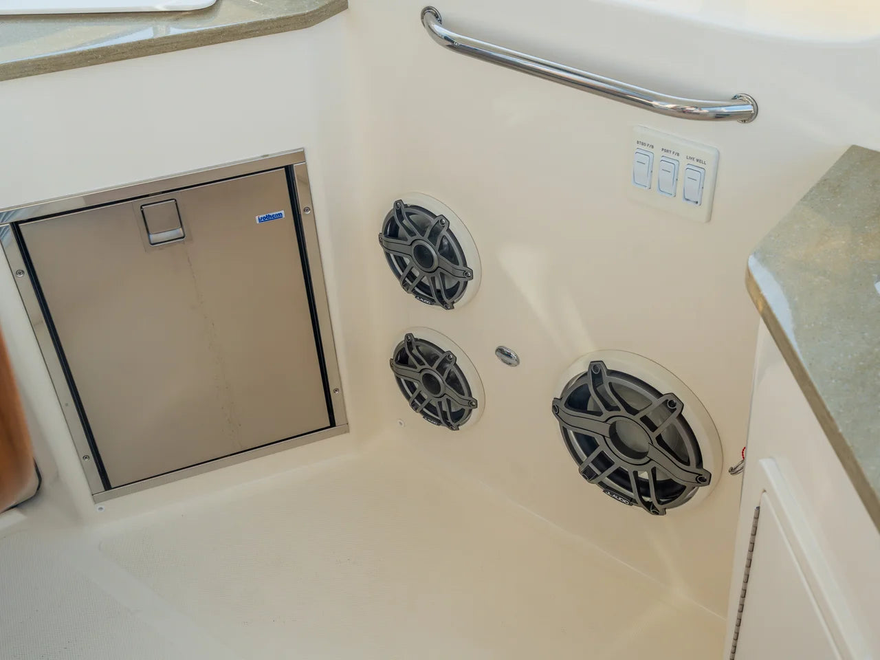 2026 Boston Whaler 350 Realm 35.0 feet, Wrightsville Beach, North Carolina #16
