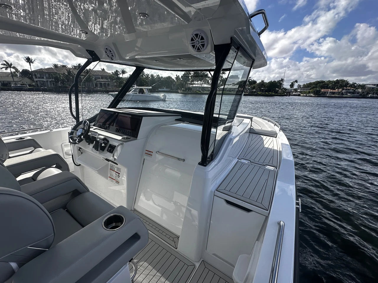 2026 Cruisers Yachts 38 VTR 38.0 feet, Pompano Beach, Florida #36