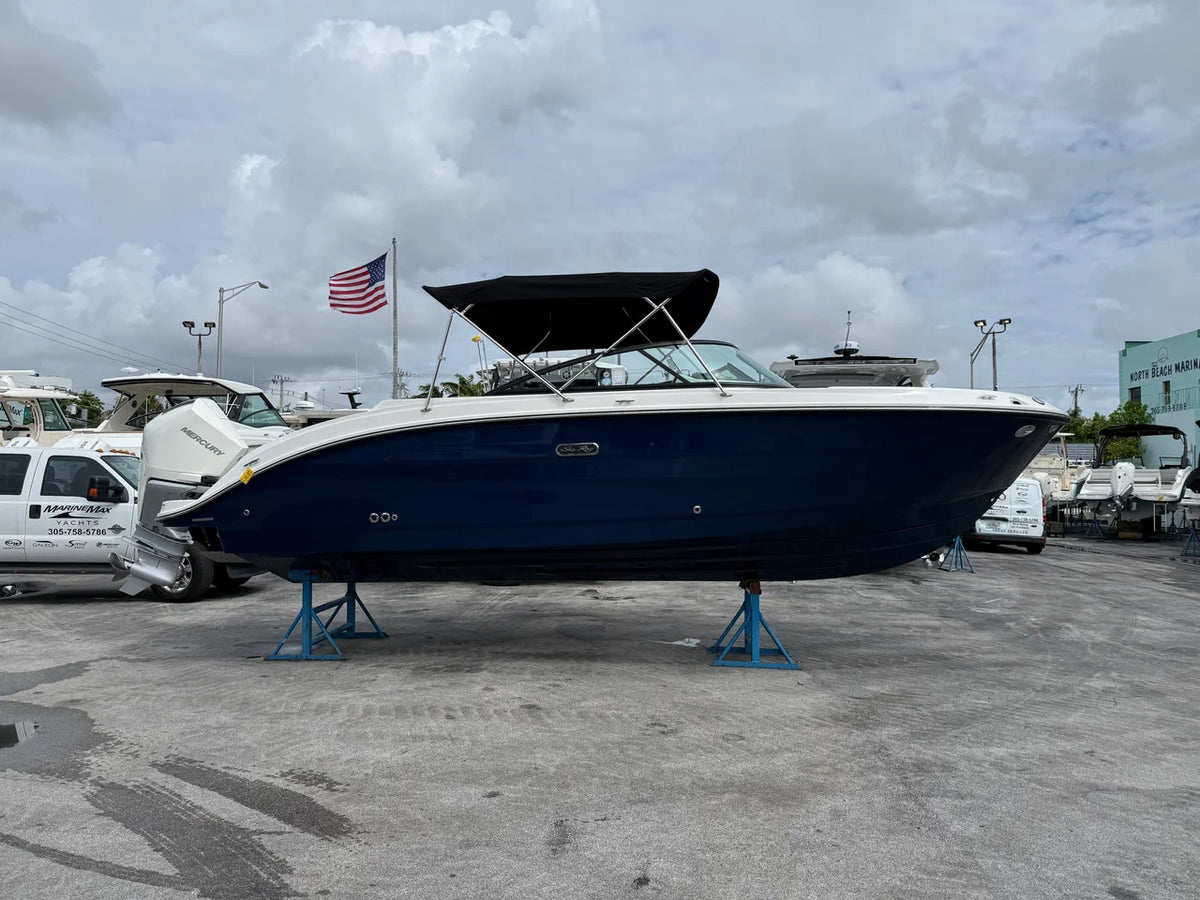 2026 Sea Ray SDX 250 Outboard 25.0 feet, Miami, FL #1