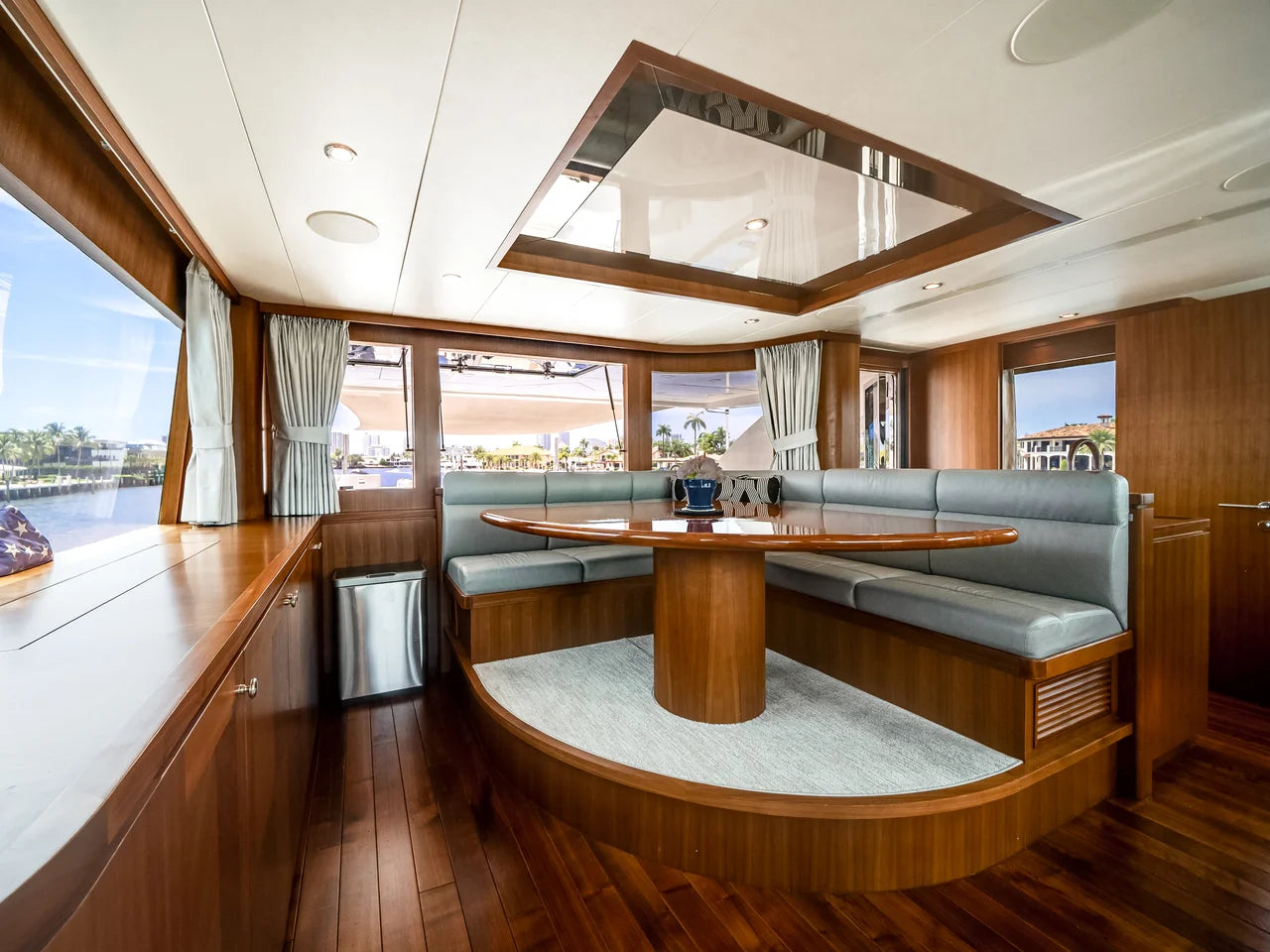 2016 Ocean Alexander 90 SKY LOUNGE 90.0 feet, Ft Lauderdale, FL #44