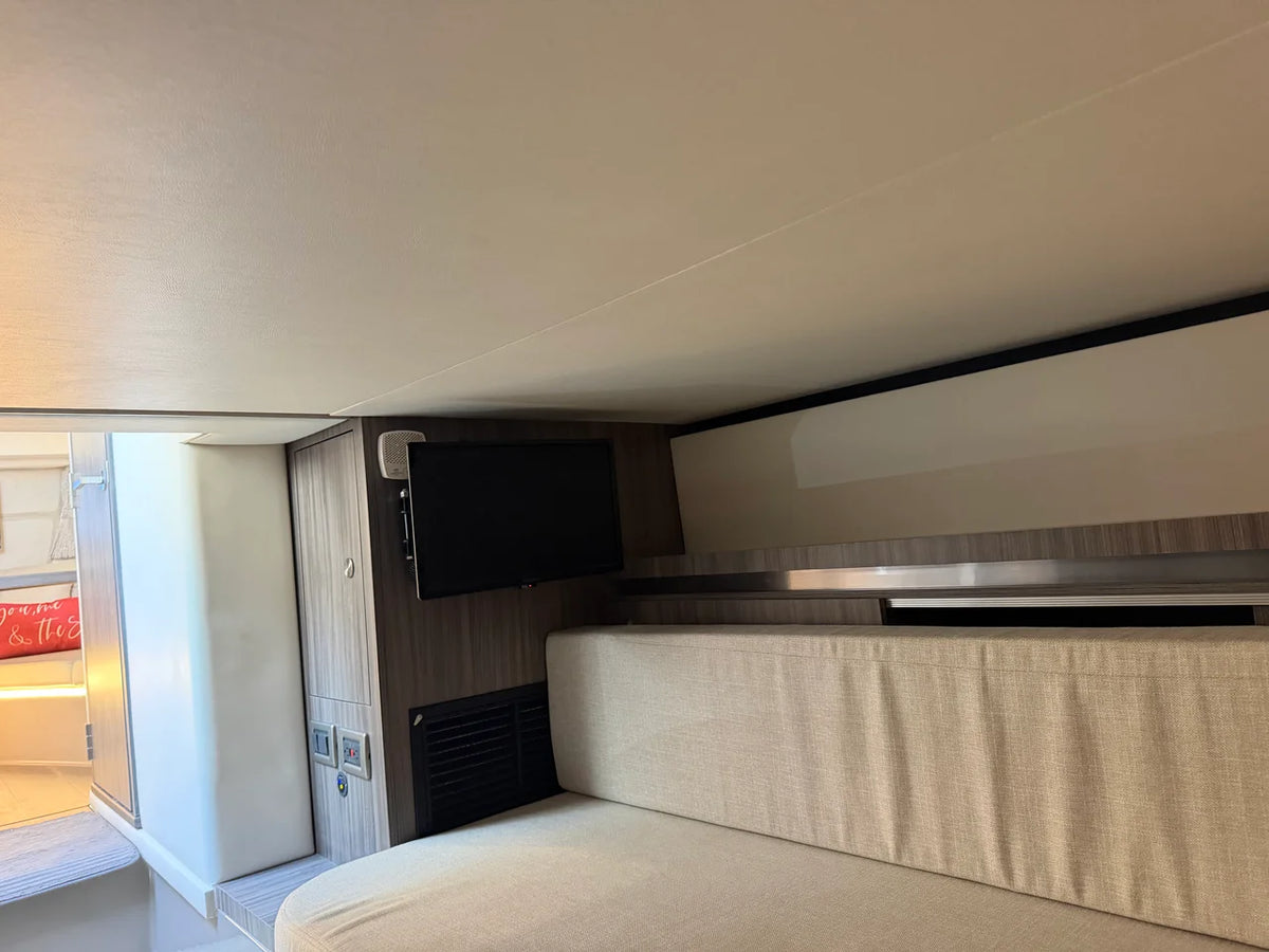 2021 Sea Ray SUNDANCER 320 OUTBOARD 32.0 feet, St. Petersburg, FL #34