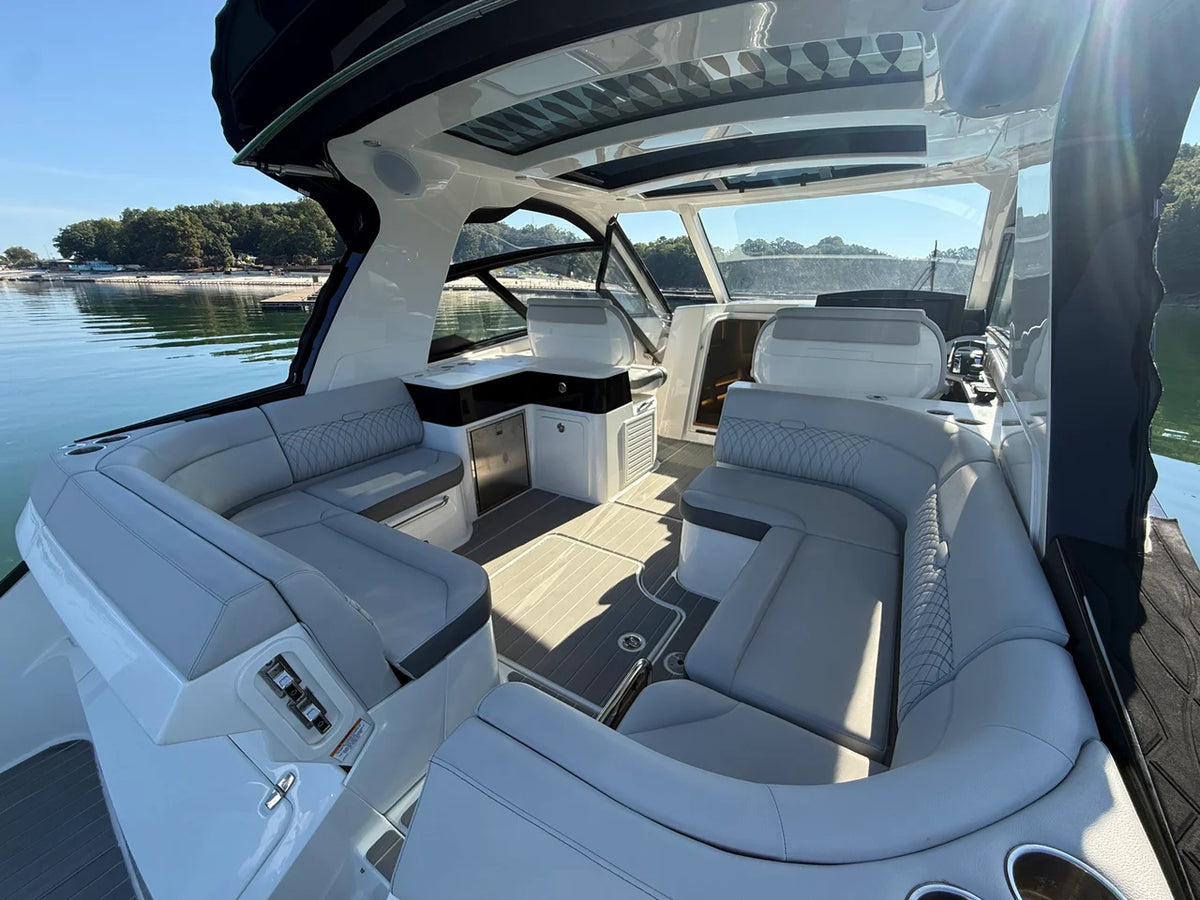 2022 Sea Ray 370 SUNDANCER OUTBOARD 37.0 feet, Cumming, GA #23