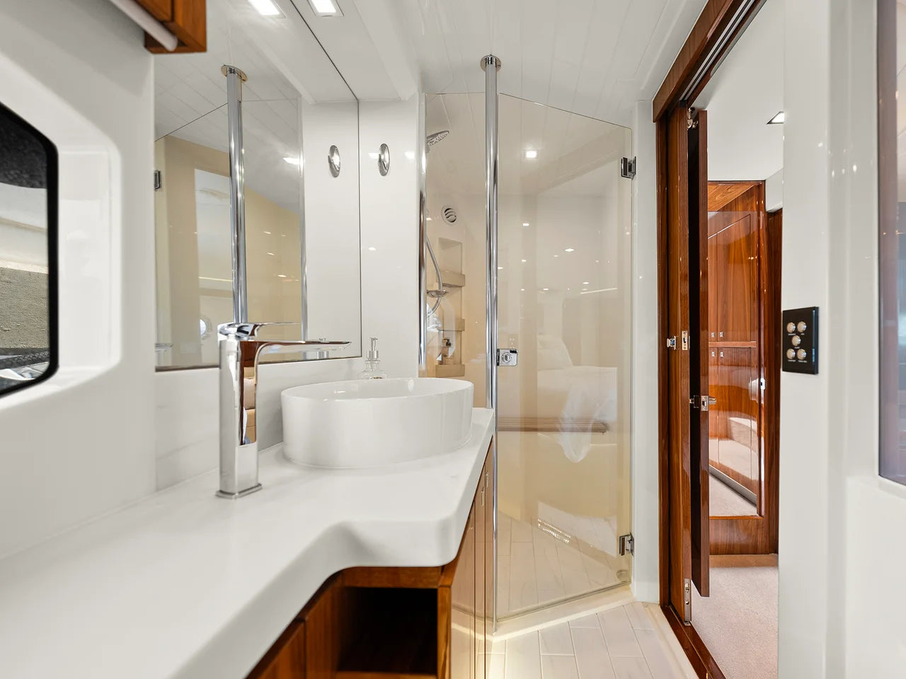 2024 Riviera 6000 SPORT YACHT 63.0 feet, Coconut Grove23, FL #131