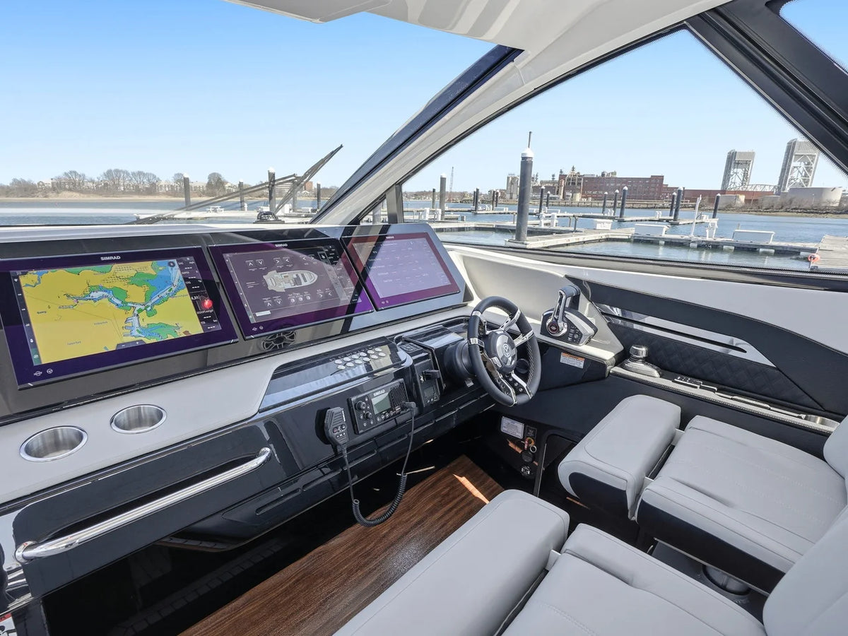 2026 Cruisers Yachts 50GLS OB 50.0 feet, Quincy, MA #26
