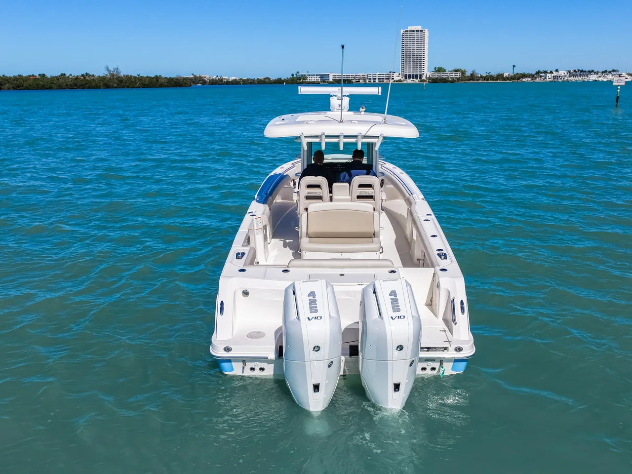 2026 Boston Whaler 330 Outrage 33.0 feet, Sarasota, FL #5