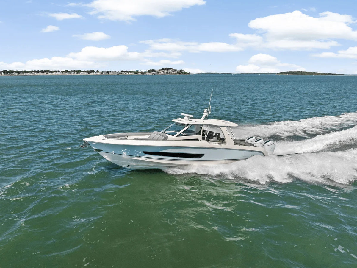 2026 Boston Whaler 420 Outrage 42.0 feet, Quincy, MA #71