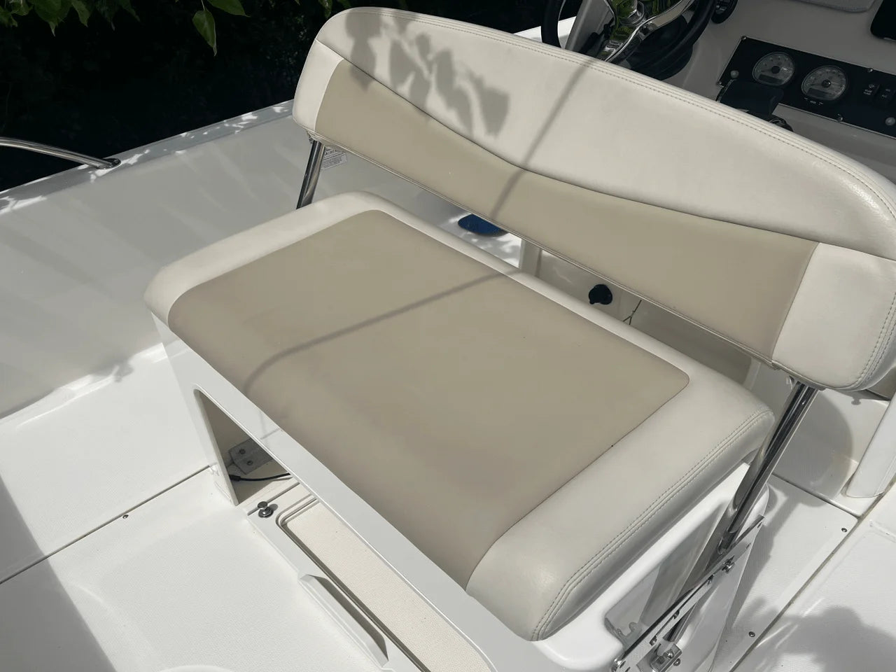 2019 Boston Whaler 240 DAUNTLESS 24.0 feet, Charleston, SC #11