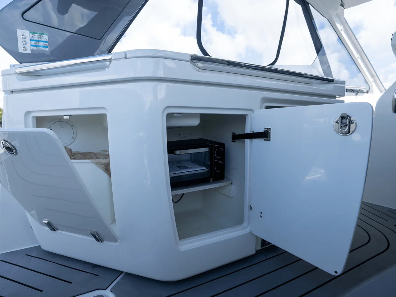 2024 Galeon 325 GTO 32.0 feet, Miami, FL #26