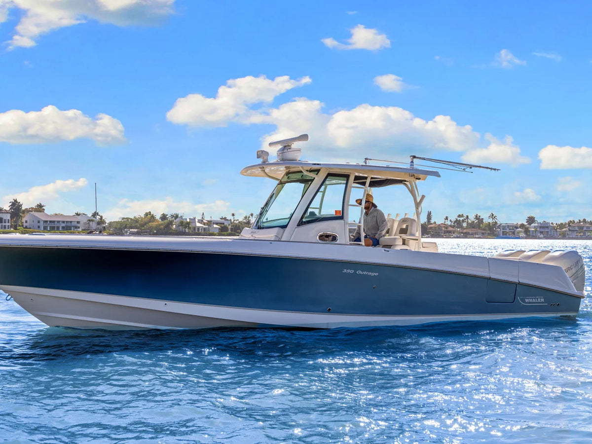 2014 Boston Whaler 350 OUTRAGE 35.0 feet, Naples, Florida #6