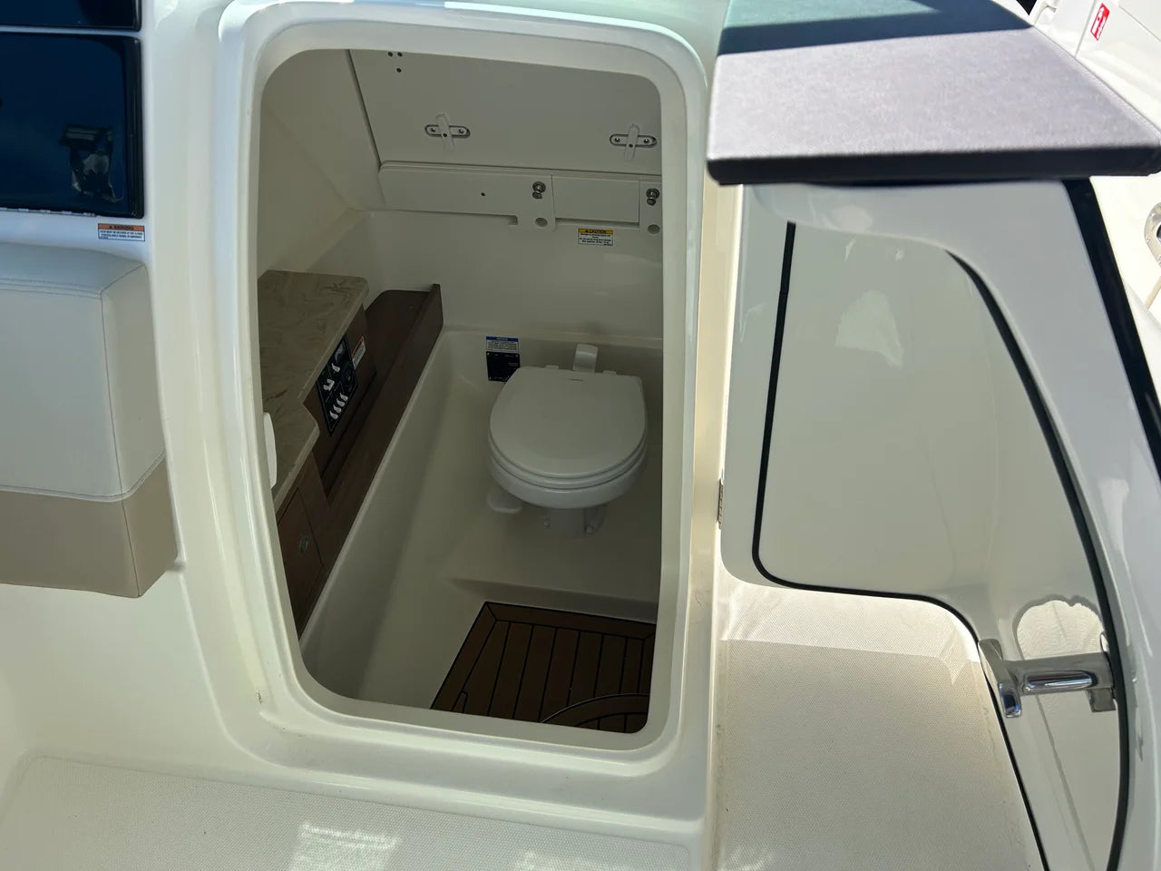 2026 Boston Whaler 280 Vantage 28.0 feet, Gulf Shores, Alabama #21