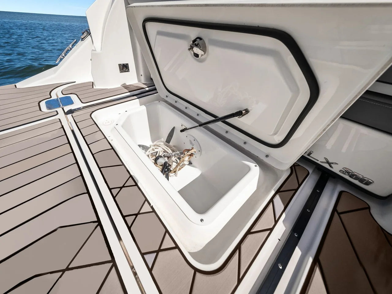 2023 Sea Ray SLX 350 OB 35.0 feet, St Petersburg, FL #35