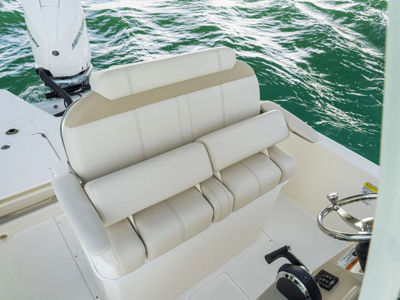 2027 Boston Whaler 250 Dauntless 25.0 feet, Naples, Florida #57