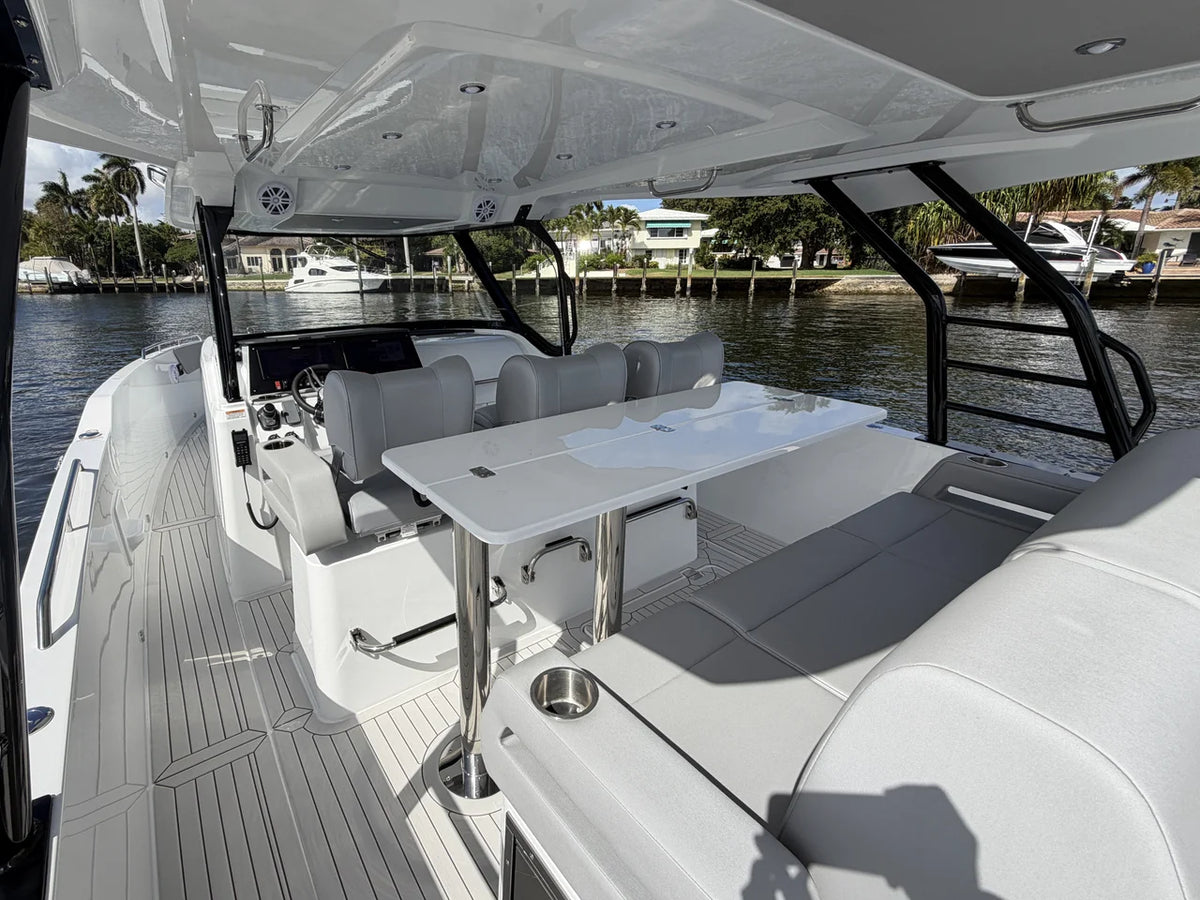 2026 Cruisers Yachts 38 VTR 38.0 feet, Pompano Beach, Florida #27