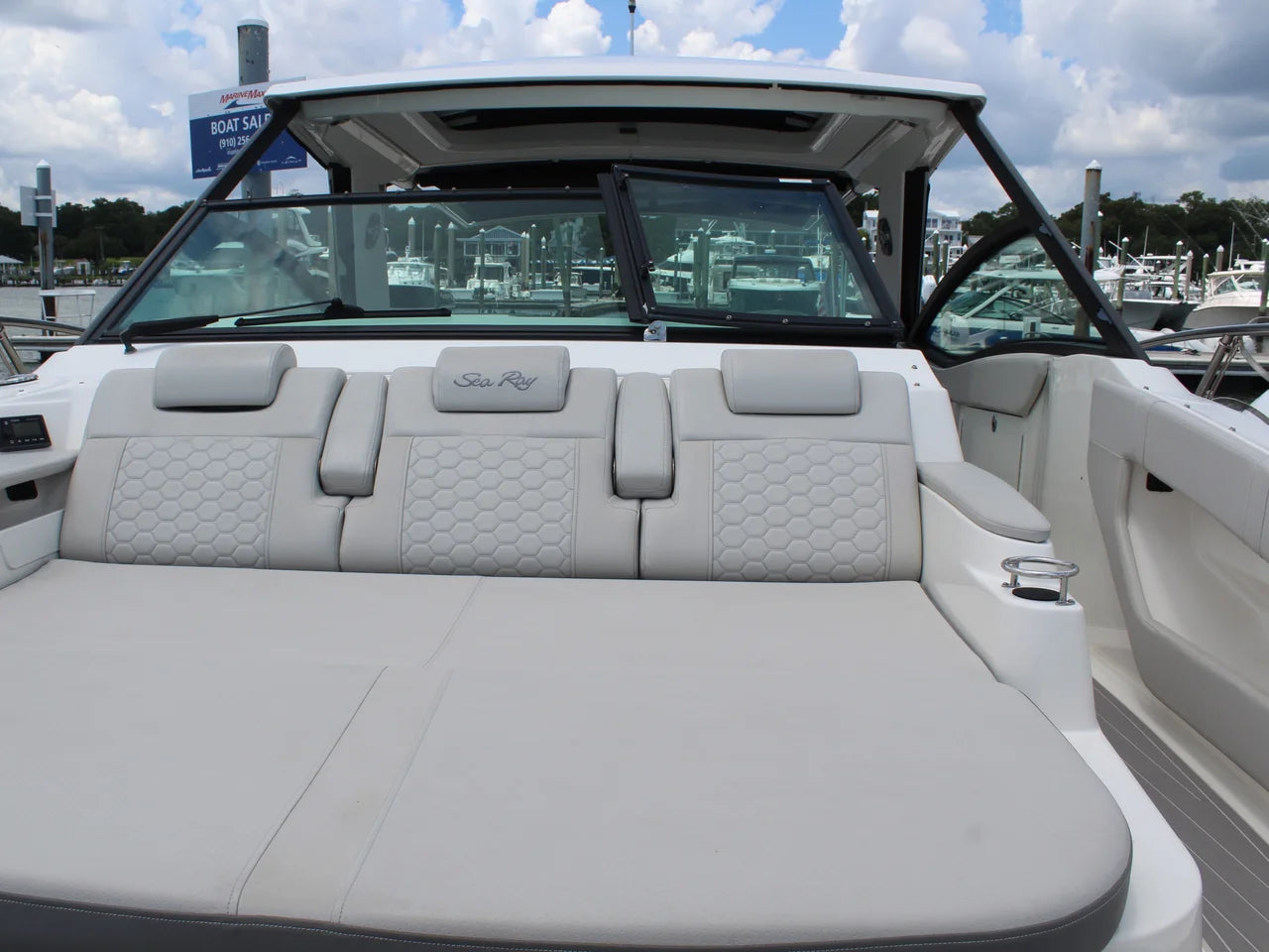2023 Sea Ray 320 SUNDANCER 32.0 feet, Carolina Beach, NC #23