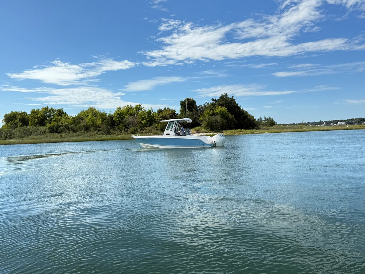2027 Boston Whaler 250 Outrage 25.0 feet, Wrightsville Beach, North Carolina #5